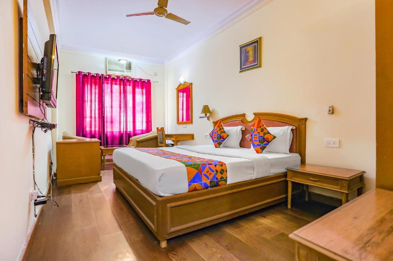 Fabhotel Altus Gurgaon Eksteriør bilde