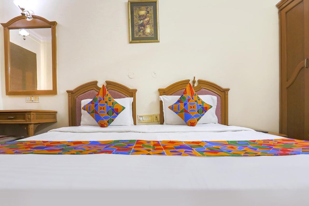 Fabhotel Altus Gurgaon Eksteriør bilde