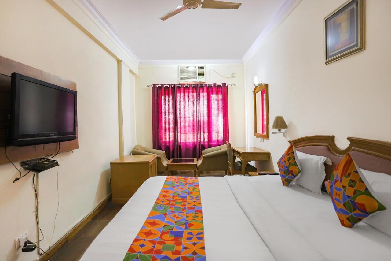 Fabhotel Altus Gurgaon Eksteriør bilde