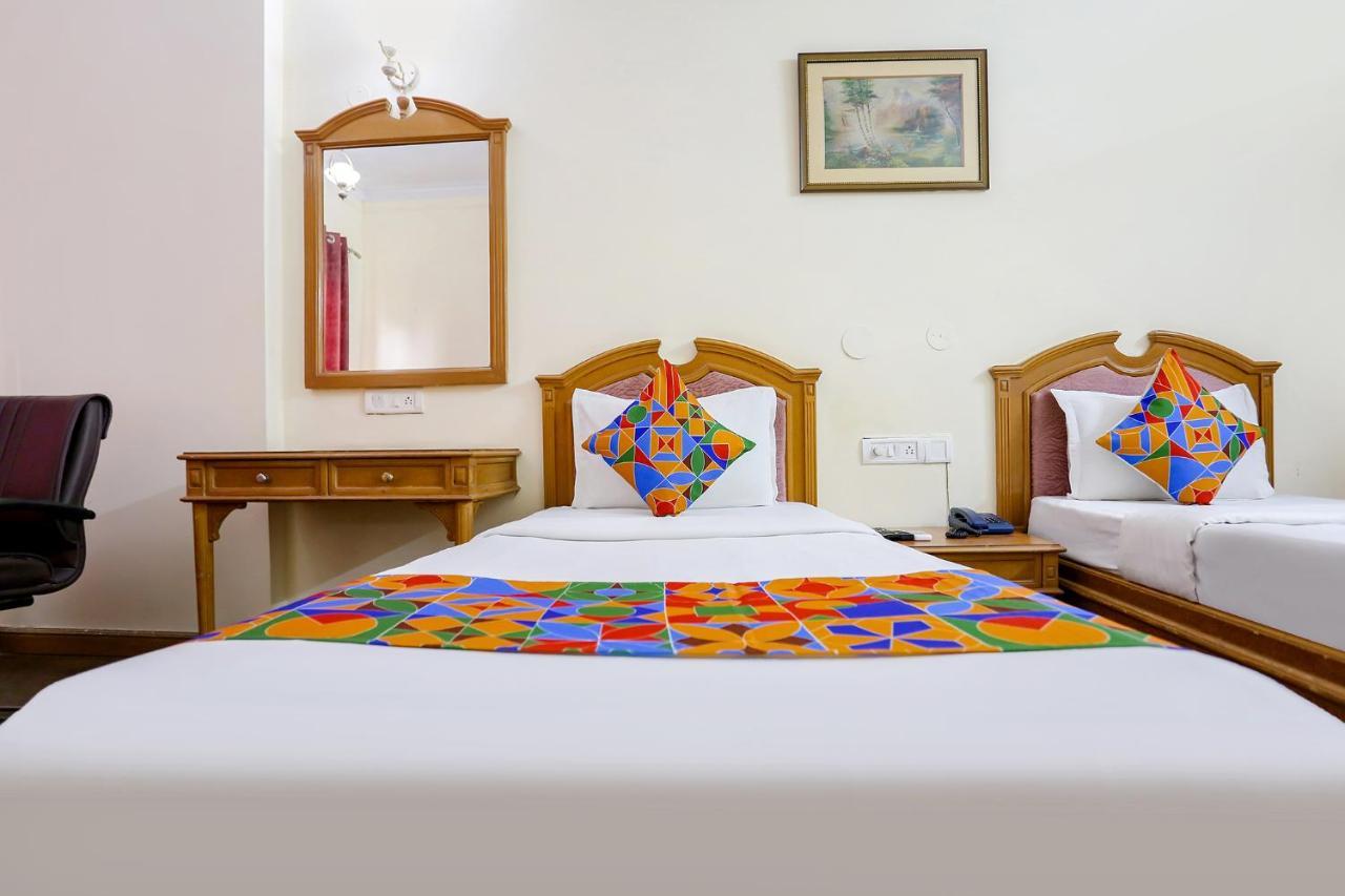 Fabhotel Altus Gurgaon Eksteriør bilde
