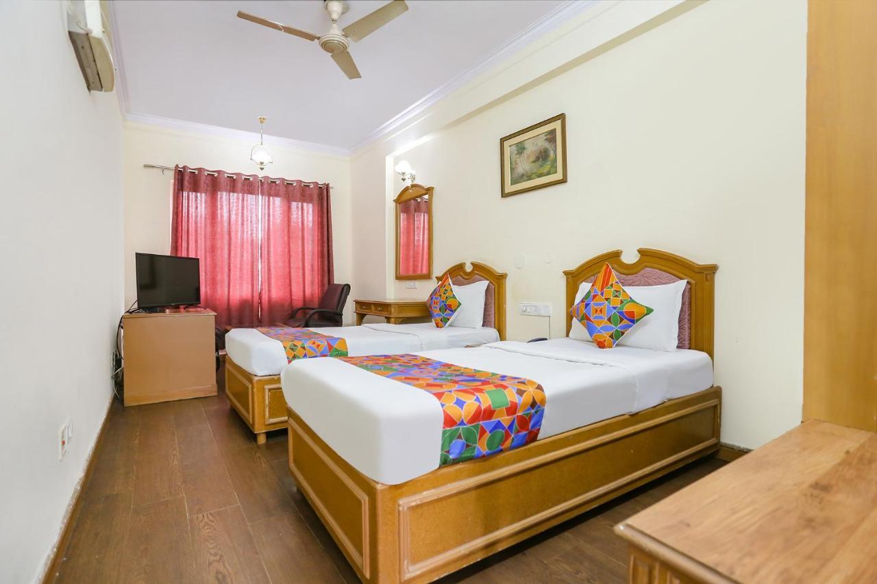 Fabhotel Altus Gurgaon Eksteriør bilde
